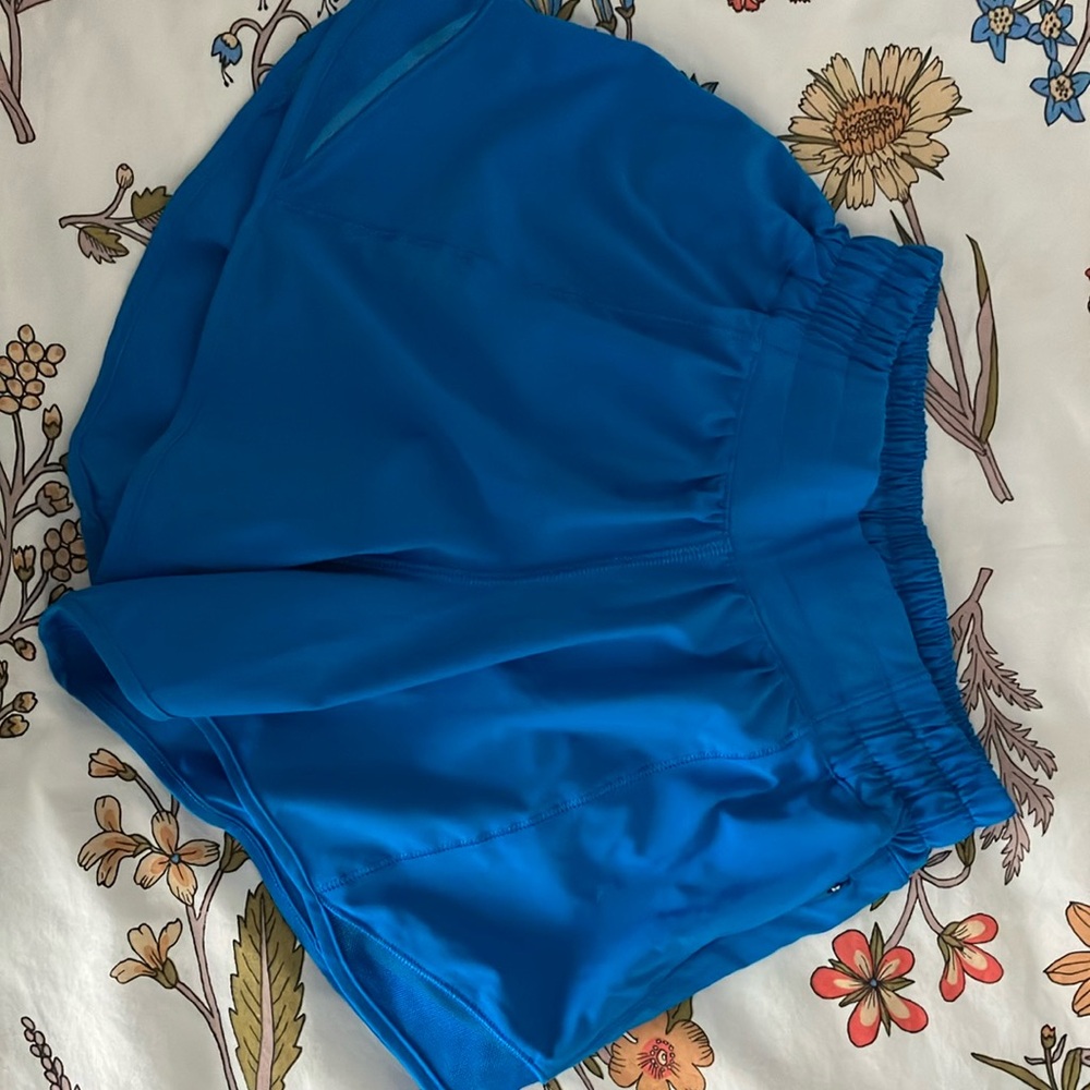 Lulu lemon hotty hot shorts